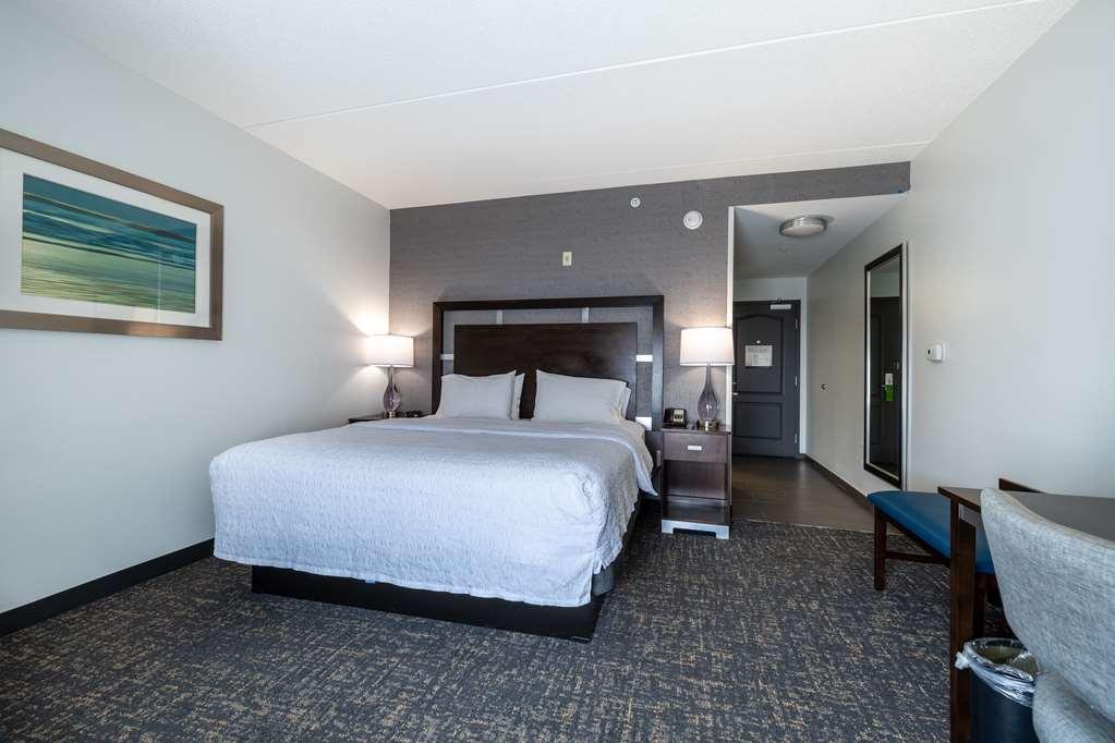 Hampton Inn & Suites Greensboro/Coliseum Area Kamer foto